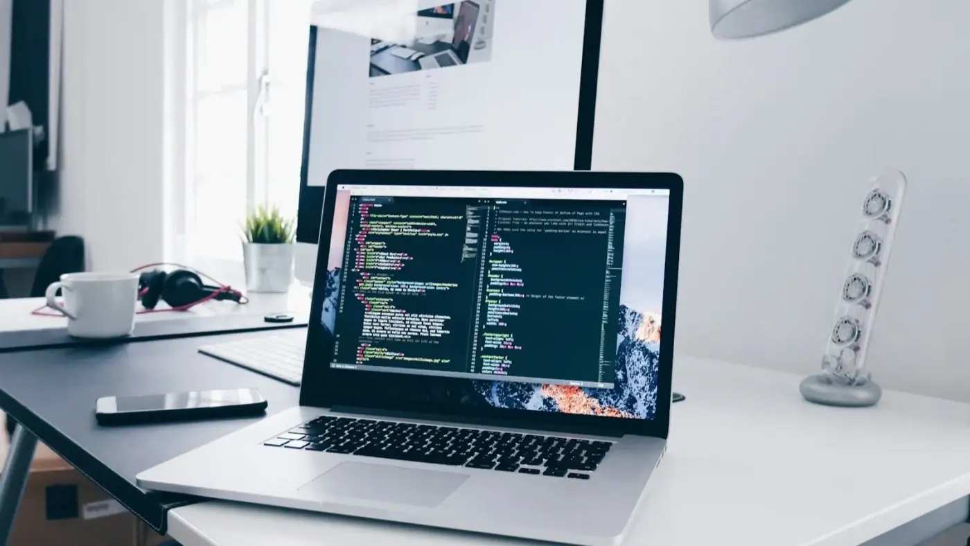 Site web d'association : 5 solutions gratuites (Guide 2026)