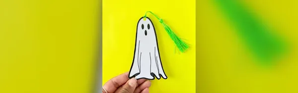Chit chat spooky