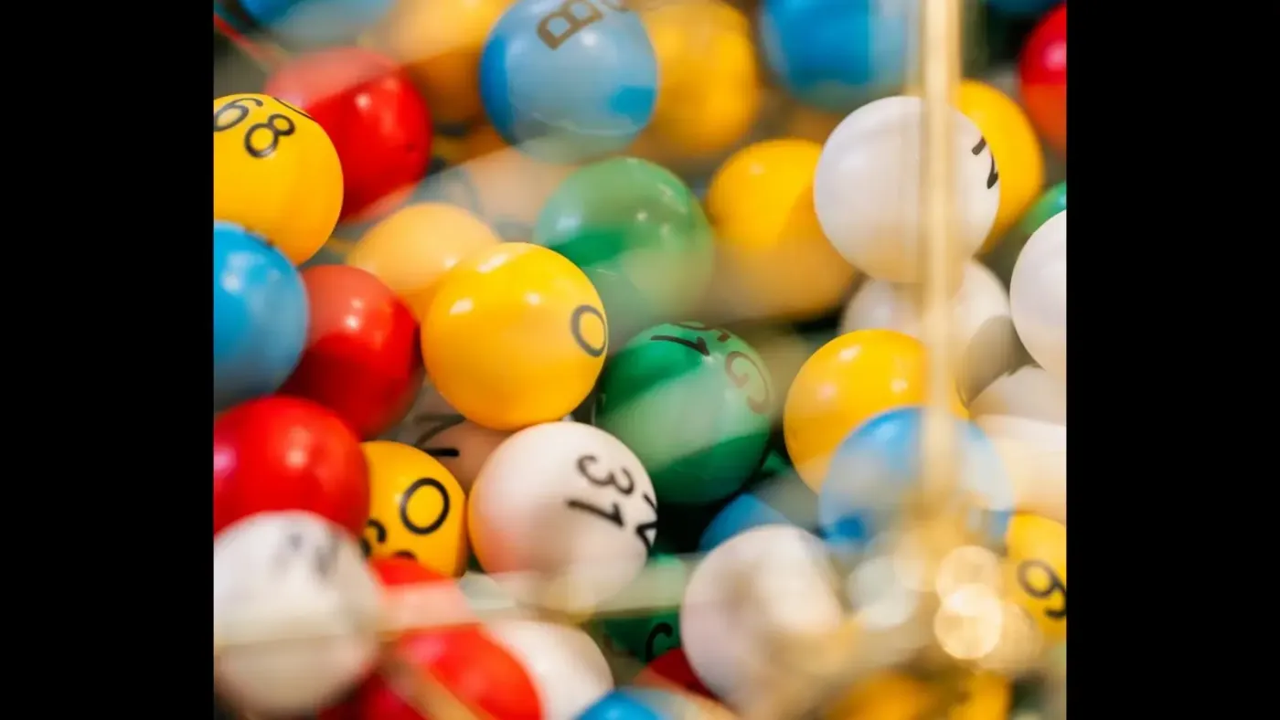 Organiser un loto associatif : règles 2026